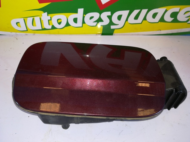 Alcapão do tanque de combustível A2046300067 MERCEDES
