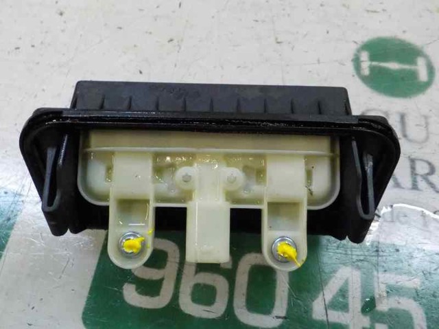 Fecho de tampa de porta-malas (de 3ª/5ª porta traseira) A2047500085 MERCEDES