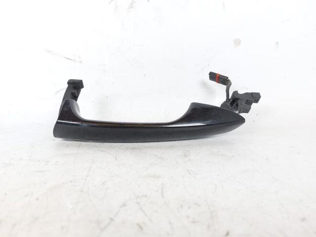 Maçaneta externa dianteira/traseira da porta direita A20476014709999 MERCEDES