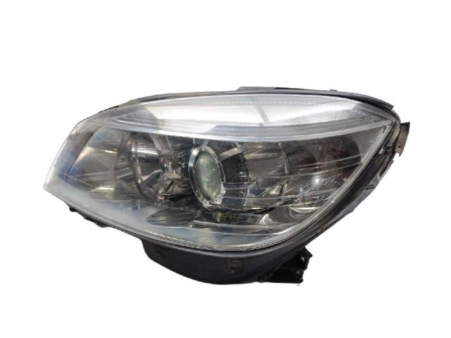 Luz esquerda A2048208361 MERCEDES