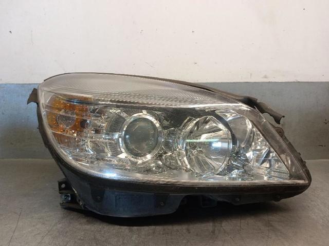Luz direita A2048208461 MERCEDES