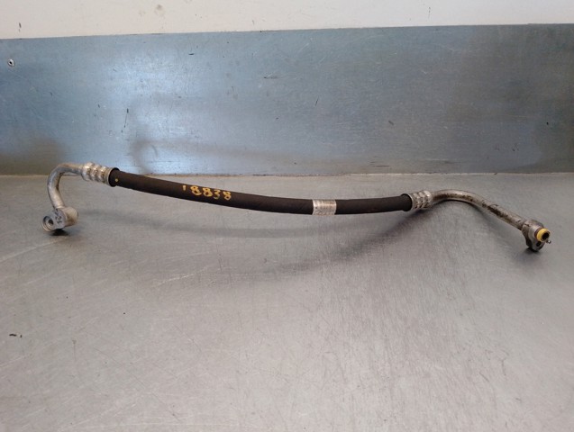 Mangueira de aparelho de ar condicionado, desde o radiador até o vaporizador A2048305316 MERCEDES