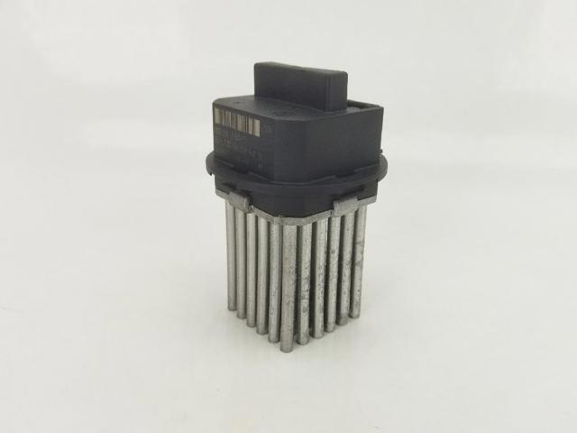 Resistor (resistência) de ventilador de forno (de aquecedor de salão) A2048707710 MERCEDES