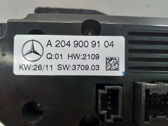 Módulo de direção (Centralina eletrônica) de climatização A2049009104 MERCEDES
