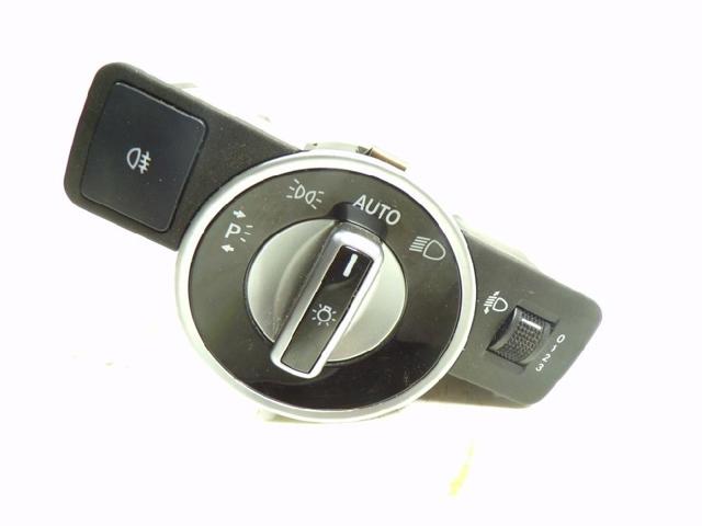 Comutador das luzes no "painel de instrumentos" A20490531039107 MERCEDES