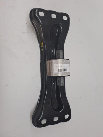 Coxim traseiro de transmissão (suporte da caixa de mudança) A2052405100 MERCEDES