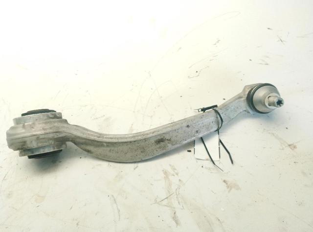 Braço oscilante inferior direito de suspensão dianteira A2053302007 MERCEDES