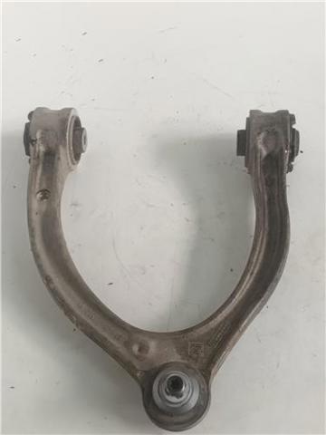 Braço oscilante inferior direito de suspensão dianteira A2053306001 MERCEDES