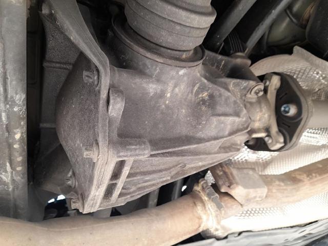 Redutor do eixo traseiro A2053505200 MERCEDES