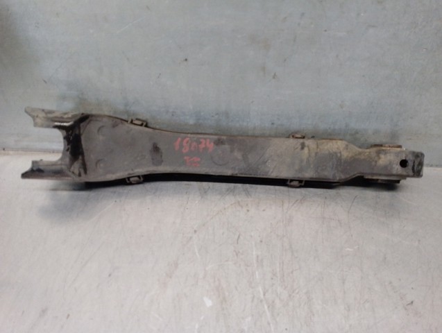 Braço oscilante (tração) longitudinal inferior esquerdo/direito de suspensão traseira A2053506303 MERCEDES