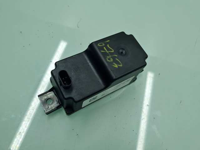 Convertidor universal de tensão A2054400073 MERCEDES