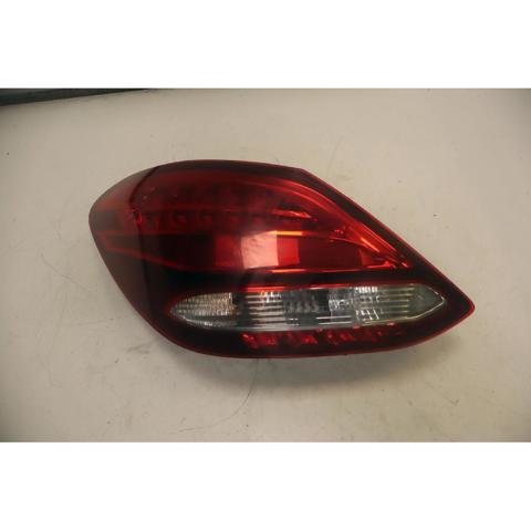 Lanterna traseira esquerda A2058200164 MERCEDES