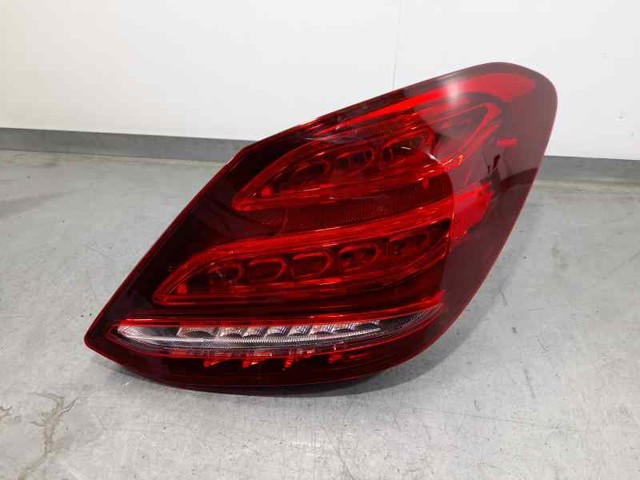 Lanterna traseira direita A2059060457 MERCEDES
