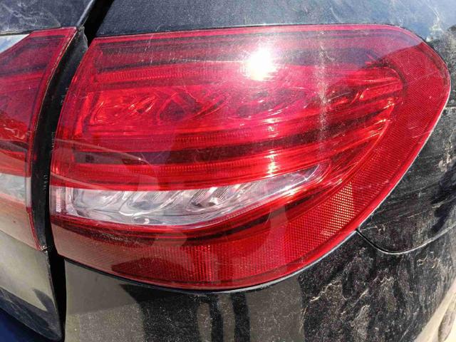 Lanterna traseira direita A2059065200 MERCEDES