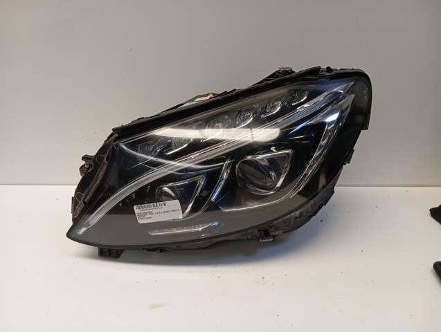 Luz esquerda A2059068701 MERCEDES