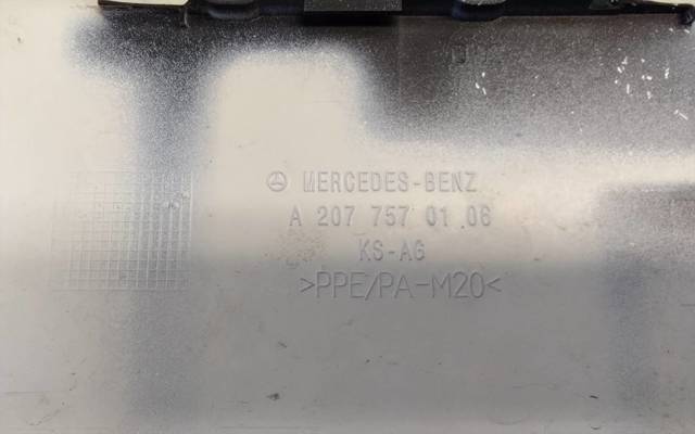 A2077570106 Mercedes