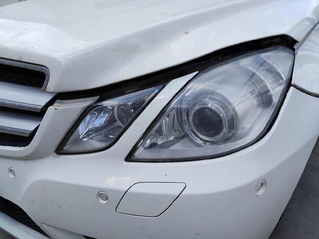 Luz esquerda A2078200539 MERCEDES