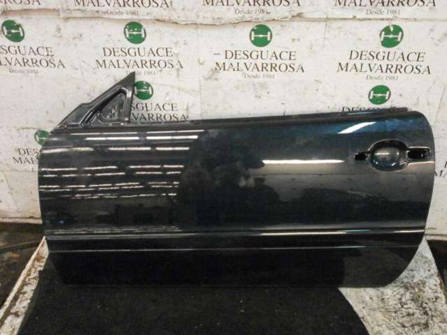  para Mercedes CLK  (C208)