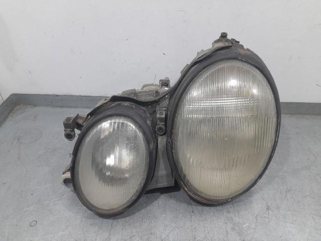 Luz esquerda A208820016164 MERCEDES