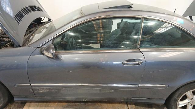 Porta dianteira esquerda para Mercedes CLK C209