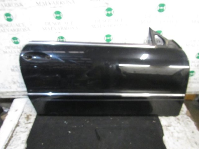 Porta dianteira direita A2097200205 MERCEDES