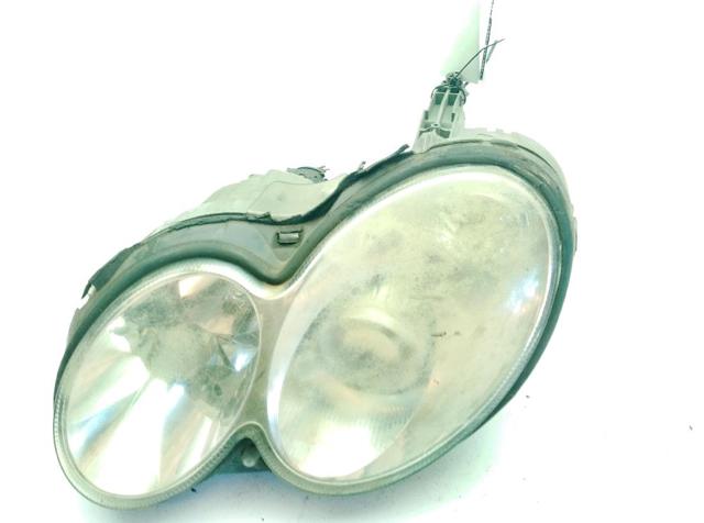 Luz esquerda A209820256164 MERCEDES