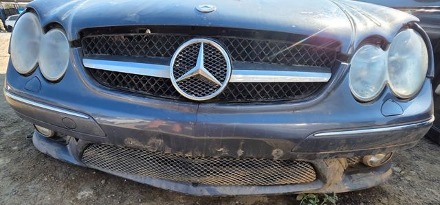 Pára-choque dianteiro para Mercedes CLK C209