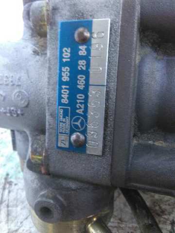 Cremalheira da direção A2104602884 MERCEDES