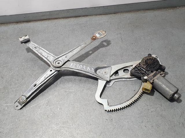 Mecanismo de acionamento de vidro da porta dianteira direita A2107201246 MERCEDES