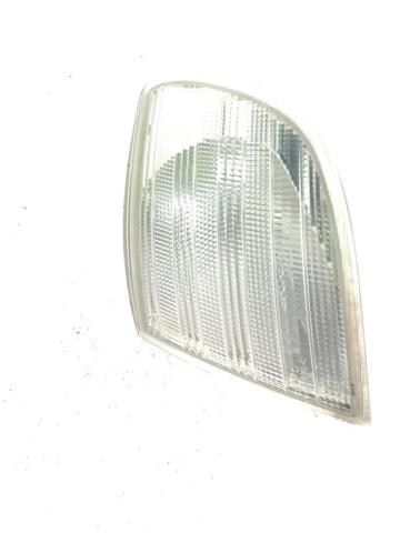 Luz intermitente no pára-lama A2108200421 MERCEDES