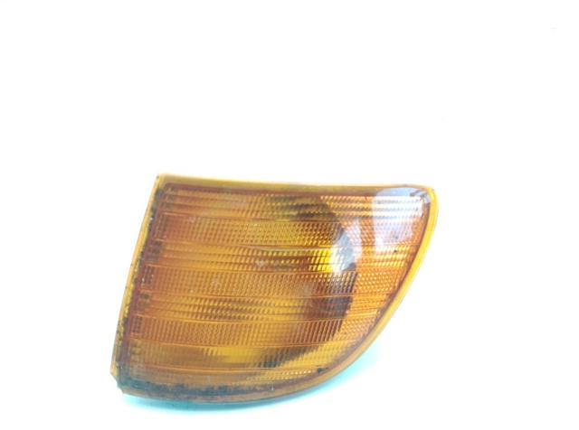Luz intermitente no pára-lama A2108200421 MERCEDES