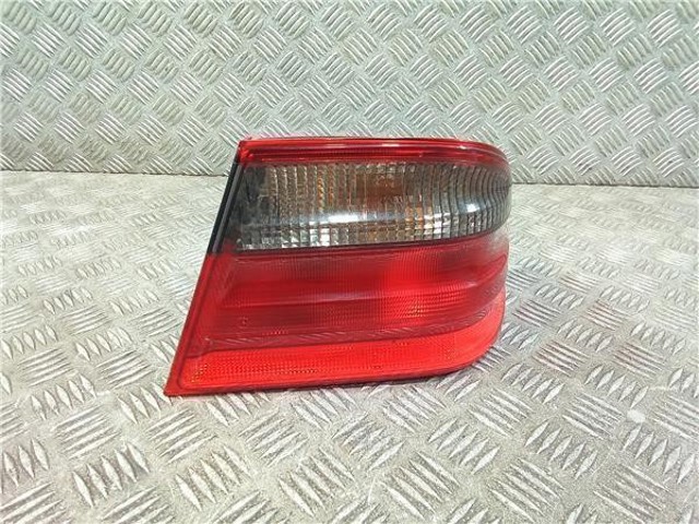 Lanterna traseira direita externa A2108208264 MERCEDES