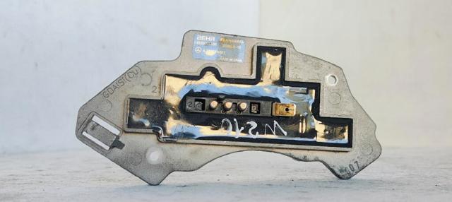Resistor (resistência) de ventilador de forno (de aquecedor de salão) A2108214651 MERCEDES
