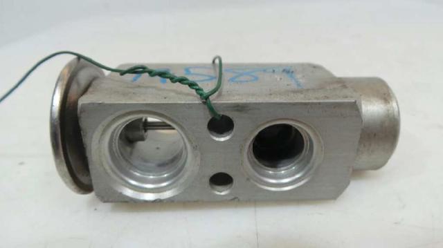 Válvula TRV de aparelho de ar condicionado A2108300084 MERCEDES