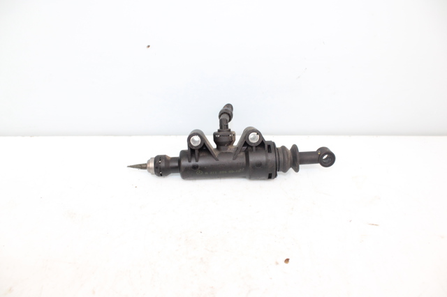 Cilindro mestre de embraiagem A2112900312 MERCEDES