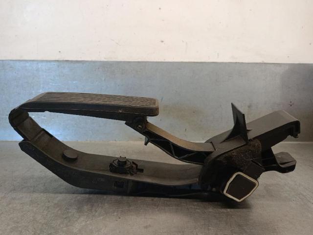 A2113000404 Mercedes