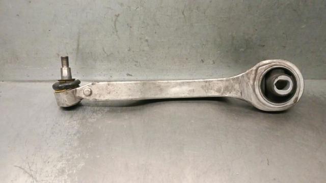 Braço oscilante inferior esquerdo de suspensão dianteira A2113302911 MERCEDES