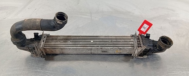Radiador de intercooler A2115001102 MERCEDES