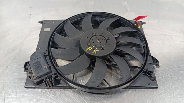 Difusor do radiador de esfriamento, montado com motor e roda de aletas A2115001393 MERCEDES