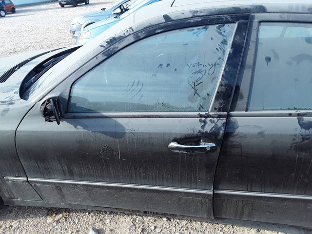 A2117201305 Mercedes
