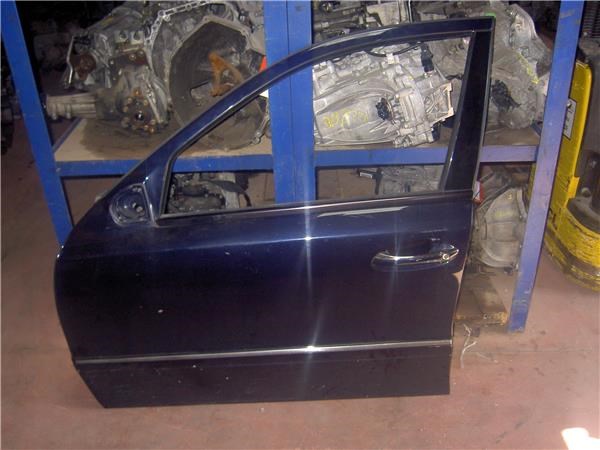 A211720130528 Mercedes