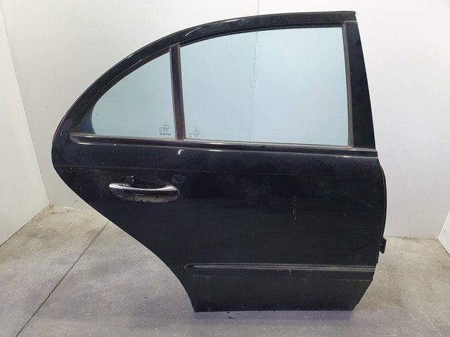 Porta traseira direita A211730020528 MERCEDES