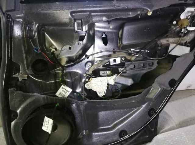 Porta traseira direita A211730020528 MERCEDES