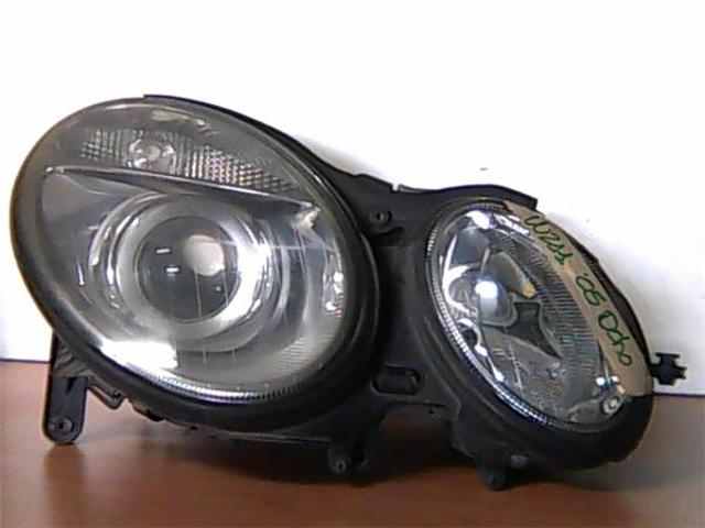 Luz direita A2118200261 MERCEDES