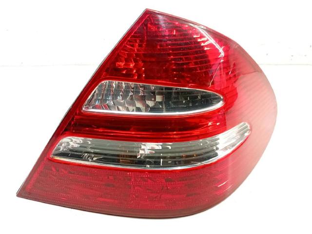 Lanterna traseira direita A2118200464 MERCEDES