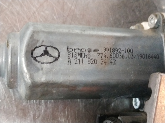 A2118202442 Mercedes