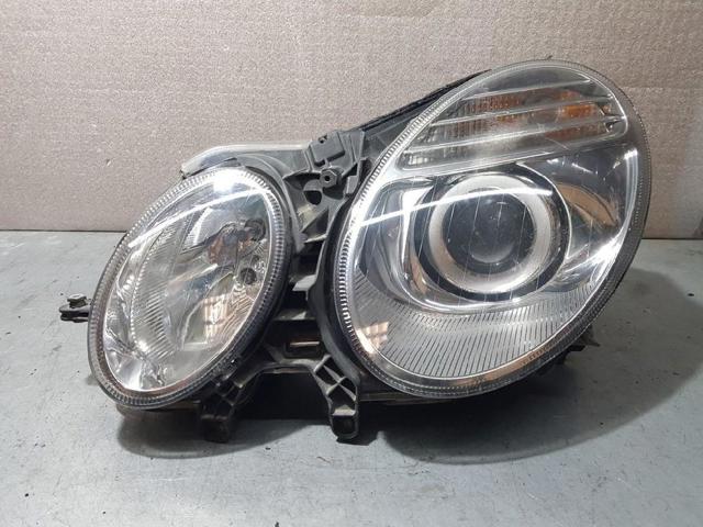 Luz esquerda A2118202961 MERCEDES
