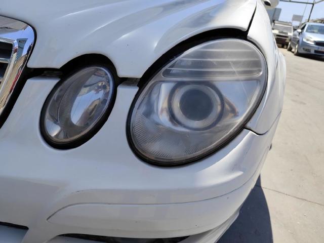 Luz esquerda A211820296128 MERCEDES