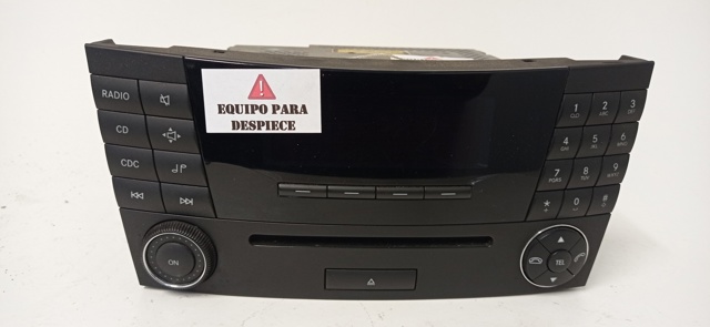 Aparelhagem de som (rádio AM/FM) A2118209889 MERCEDES