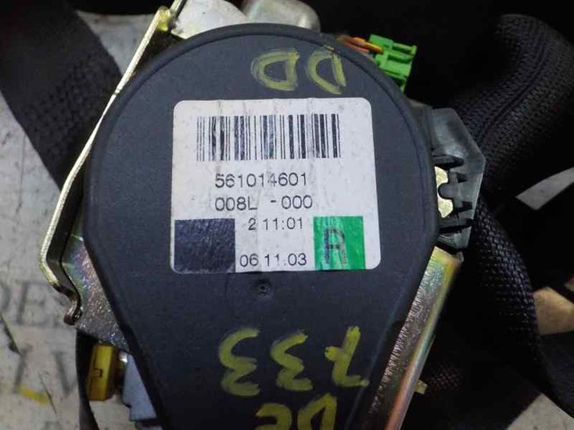 Correia de segurança dianteira direita A21186002859C94 MERCEDES